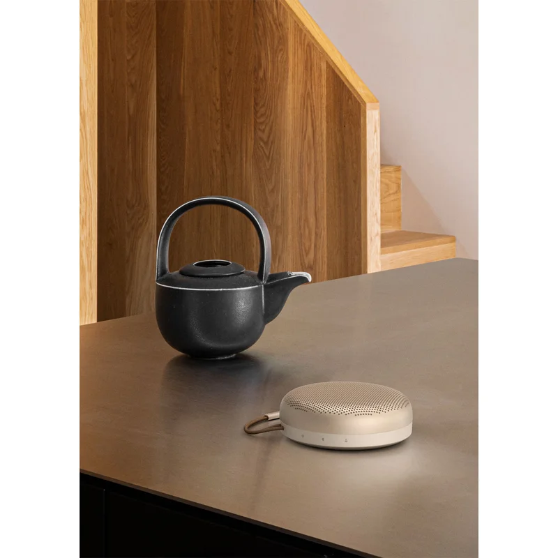 Колонки Bluetooth B&O BeoSound A1 2nd Gen, Gold Tone 9