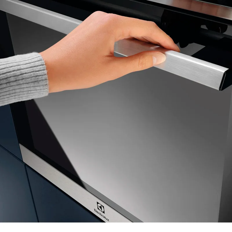 Встраиваемая духовка Electrolux EOF5C50BX 8
