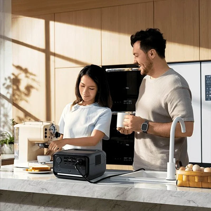 Портативная зарядная станция EcoFlow River 3 Plus EU, 286 Вт/ч (EFRIVER3Plus-EU-CBOX) 6
