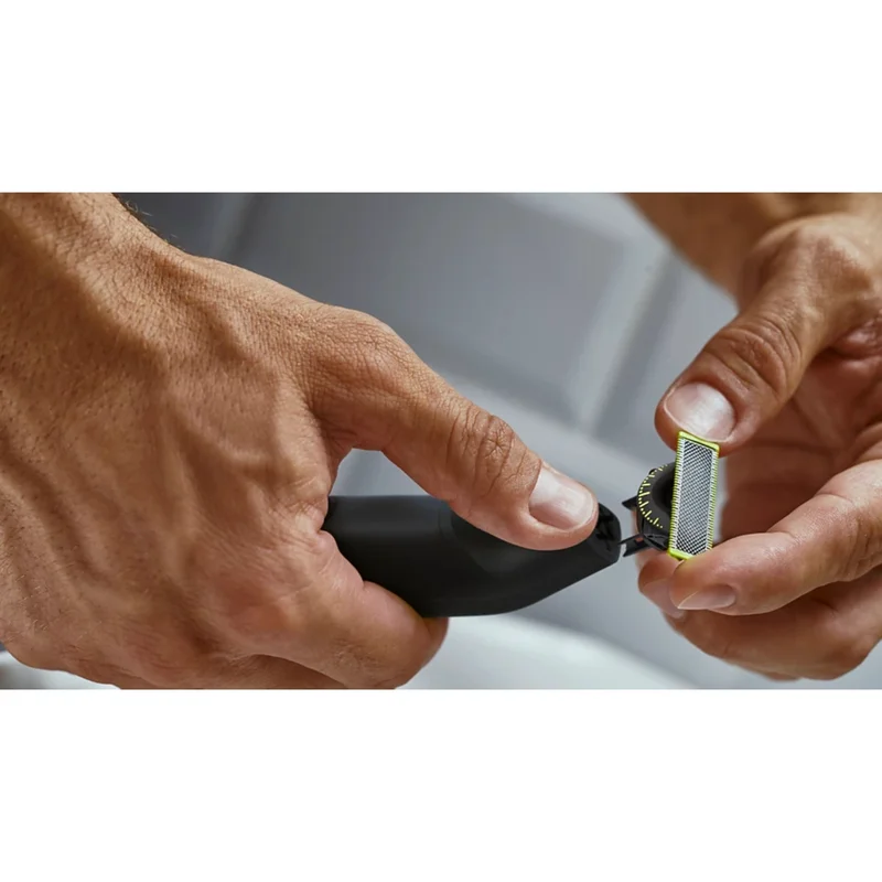 Триммер Philips OneBlade Pro 360 QP-6532/10 4