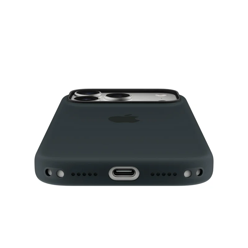Чехол для смартфона iPhone 17 Pro Silicone Case with MagSafe – Purple Fog (MGFG4ZM/A) 5