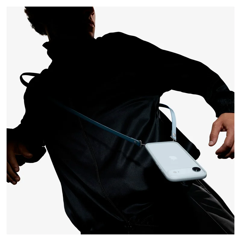 Ремешок для смартфона Apple Crossbody Strap - Black (MGGL4ZM/A) 3