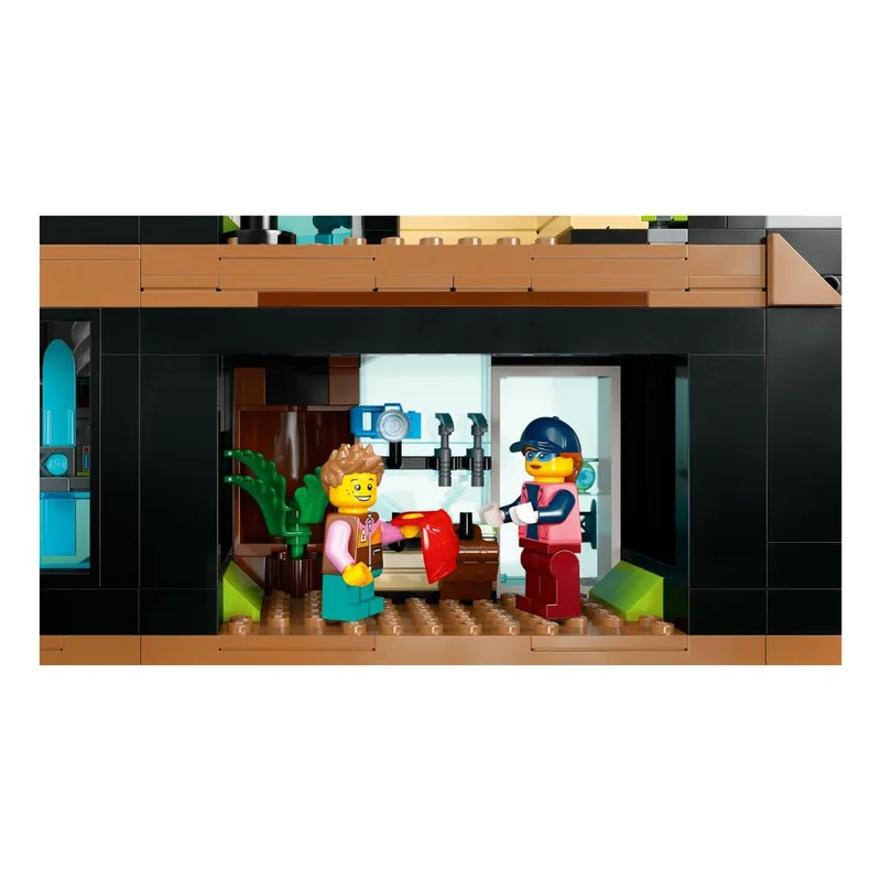 Конструктор LEGO City Горнолыжный и скалолазный центр (LEGO 60366) 2