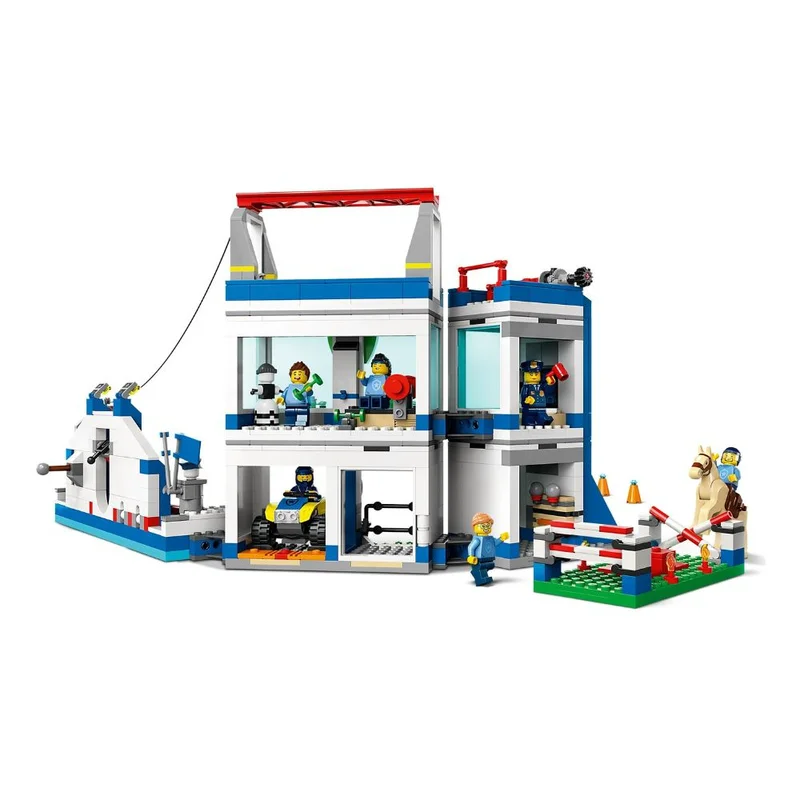 Конструктор LEGO City Полицейская академия (LEGO 60372) 2