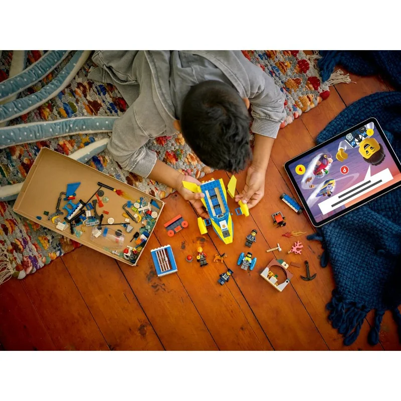 Конструктор LEGO City Missions Детективные миссии водной полиции (LEGO 60355) 3
