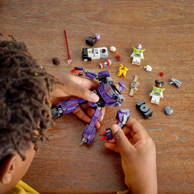Конструктор LEGO Lightyear Битва с Зургом (LEGO 76831) 3
